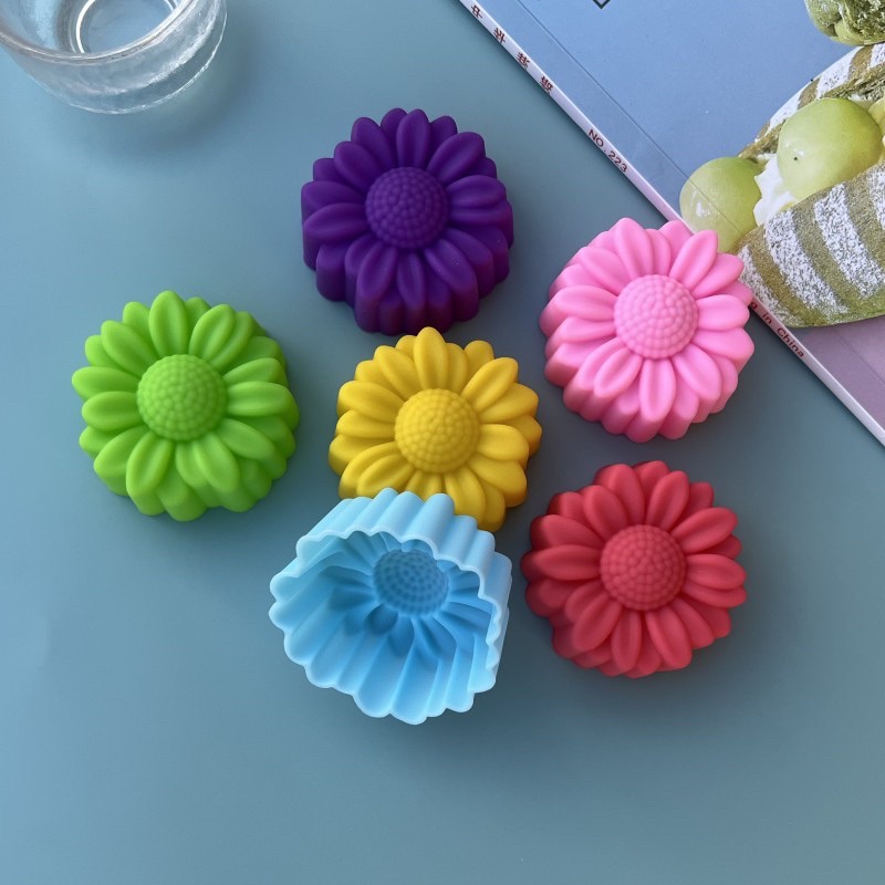 6 Pcs Set Non-Stick Flower Des - огляд і ціна Soap Making Equipment